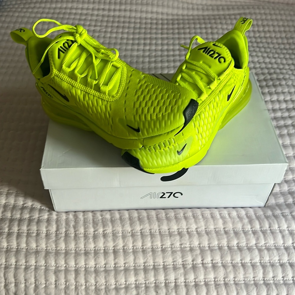 Air Max 270